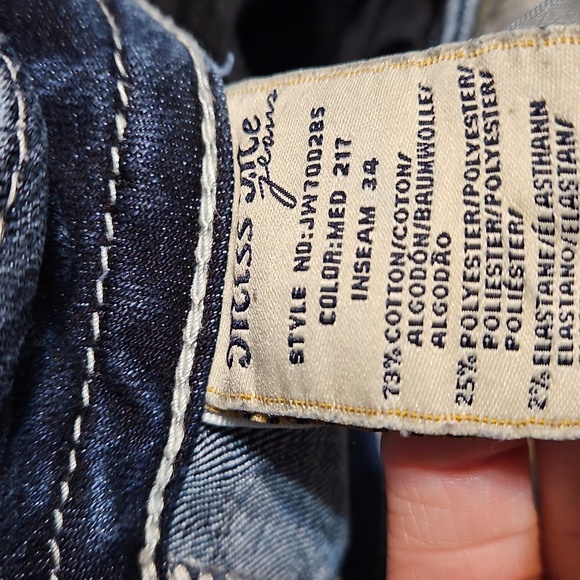 Miss Me Signature Boot Cut Low-Rise Embellished Jeans - Picture 12 of 12